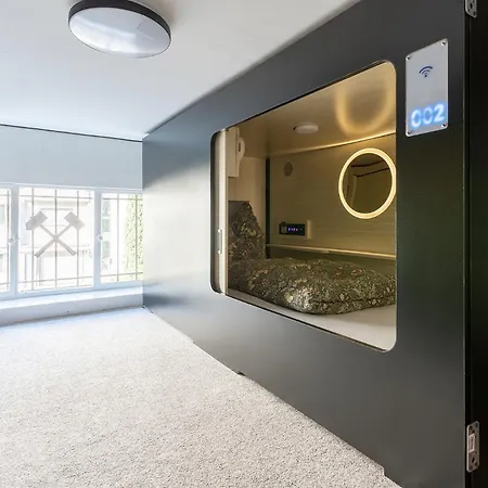 Capsule hotel Mue Cubes Basel