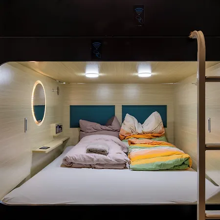 Hotel kapsułowy Mue Cubes Bazylea