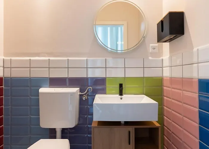 Mue Cubes Kapselhotell Basel