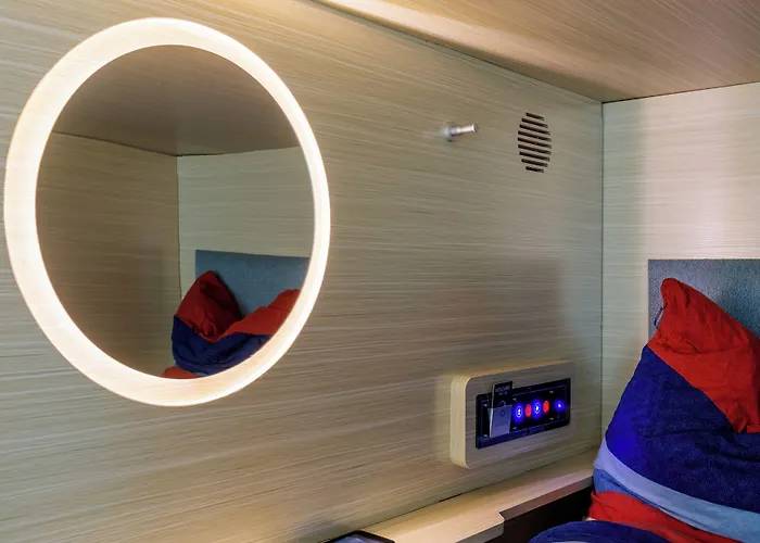 Mue Cubes Kapselhotell Basel